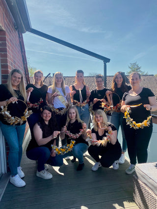 Kreative Events & Junggesellinnenabschiede mit Fotoecke 📸🌸