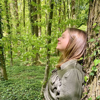 mindful-movement-waldbaden mit Marleen Jansen auf dem Bild